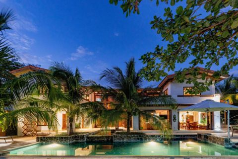 Contemporary-styled Tamarindo houses for sale in Guanacaste