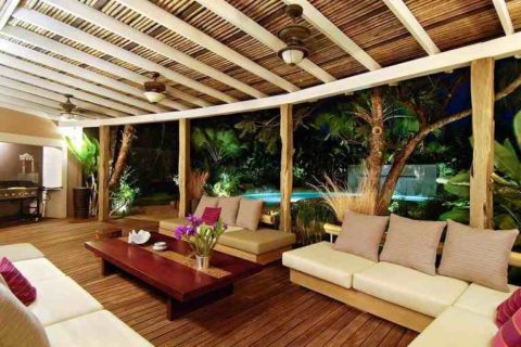 Buy house in Costa Rica with your friends