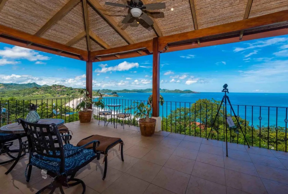 Costa Rica beach house for sale