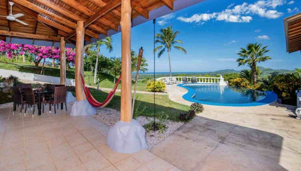 buy property in Costa Rica