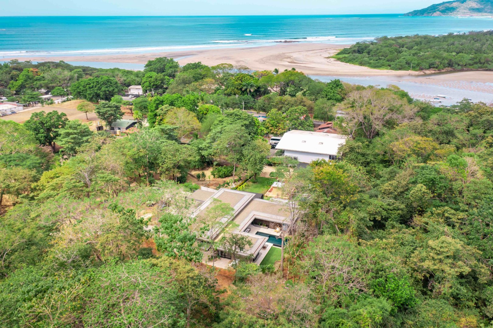 buying a home in costa rica