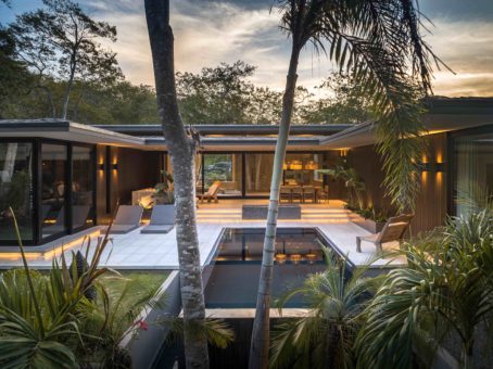 High end luxury beachside villa in gated community – 100m from Tamarindo beach