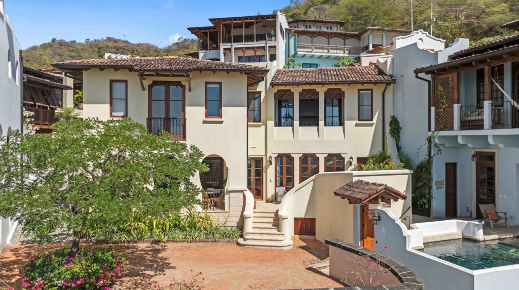 buy house in costa rica

