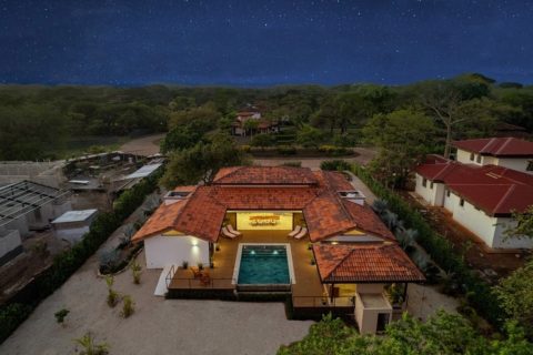 FAMILY OASIS IN LOS ALMENDROS | HACIENDA PINILLA